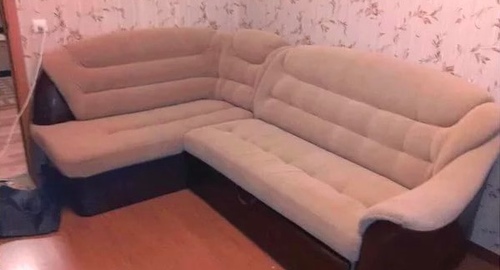 Перетяжка углового дивана. Северобайкальск